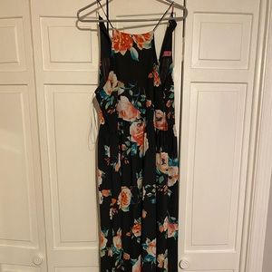 Maxi floral dress with spaghetti straps